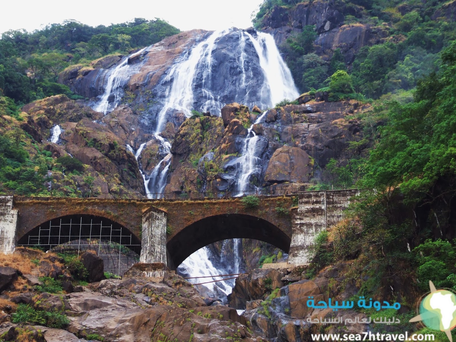 Dudhsagar-Falls-from-the-Train.jpg