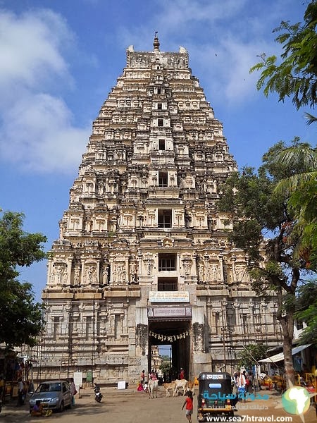 450px-Virupaksha_Temple,Hampi.jpg