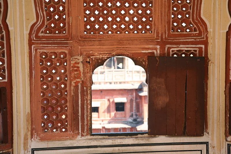 800px-Hawamahal20080213-7.jpg