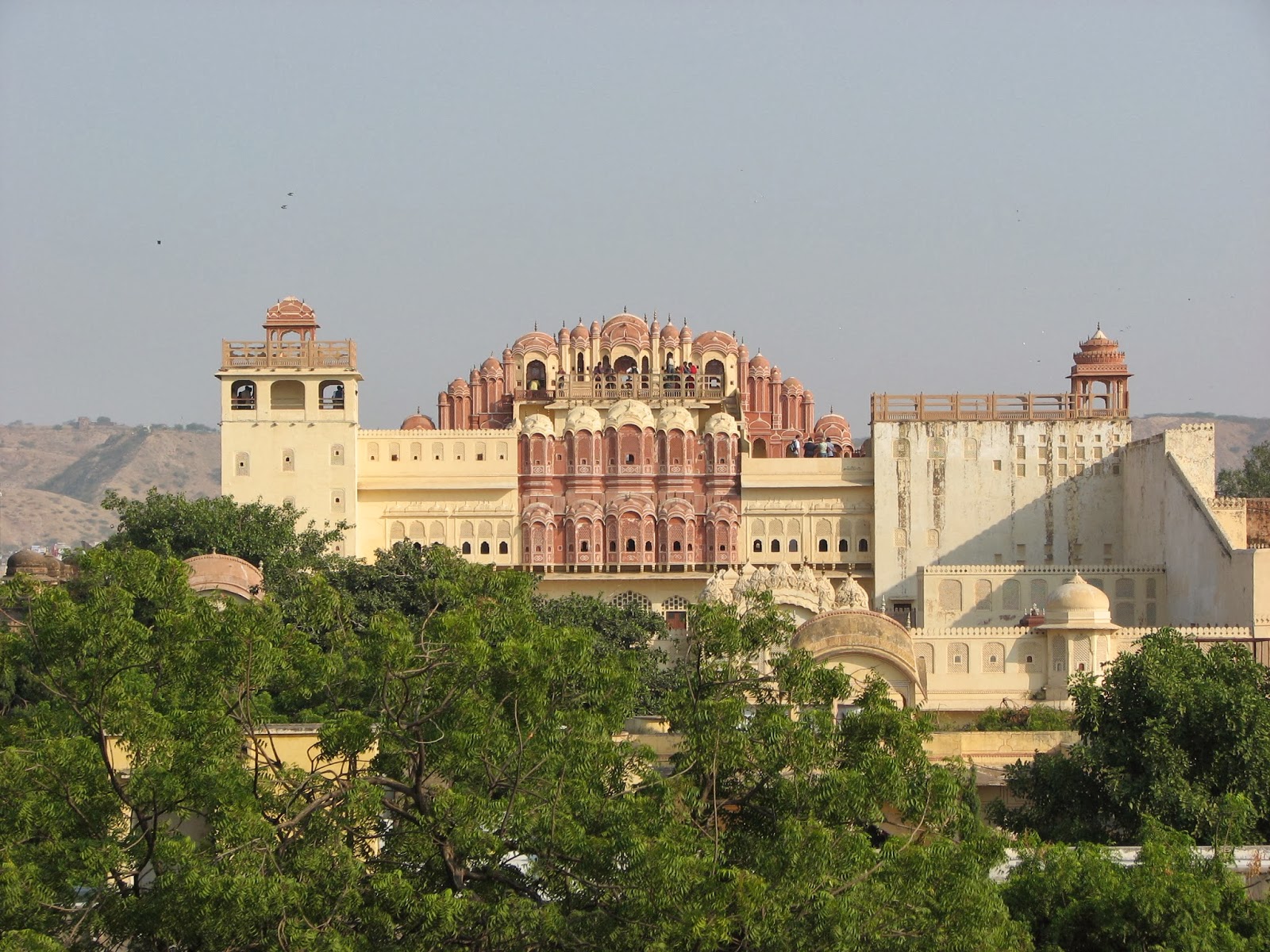 Hawa_Mahal.jpg