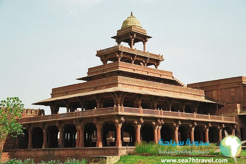 800px-Fatehpur_Sikri_Panch_Mahal.jpg