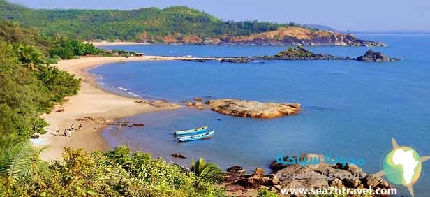 om-beach-gokarna-karnataka.jpg