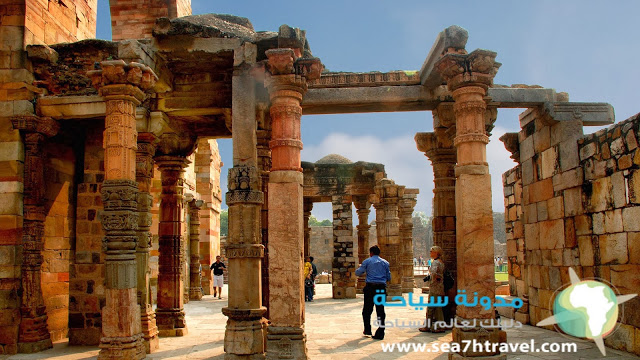 wallpaper-Qutub-minar-vacation-spot-delhi.jpg