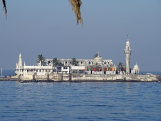 Haji+Ali+Drgah.jpg