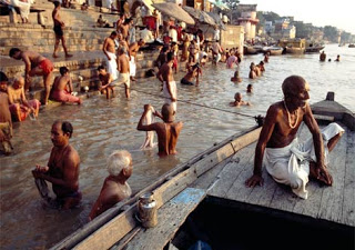 lThe+Ganges+river.jpg