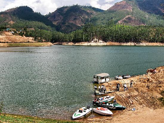 great-picnic-boating.jpg