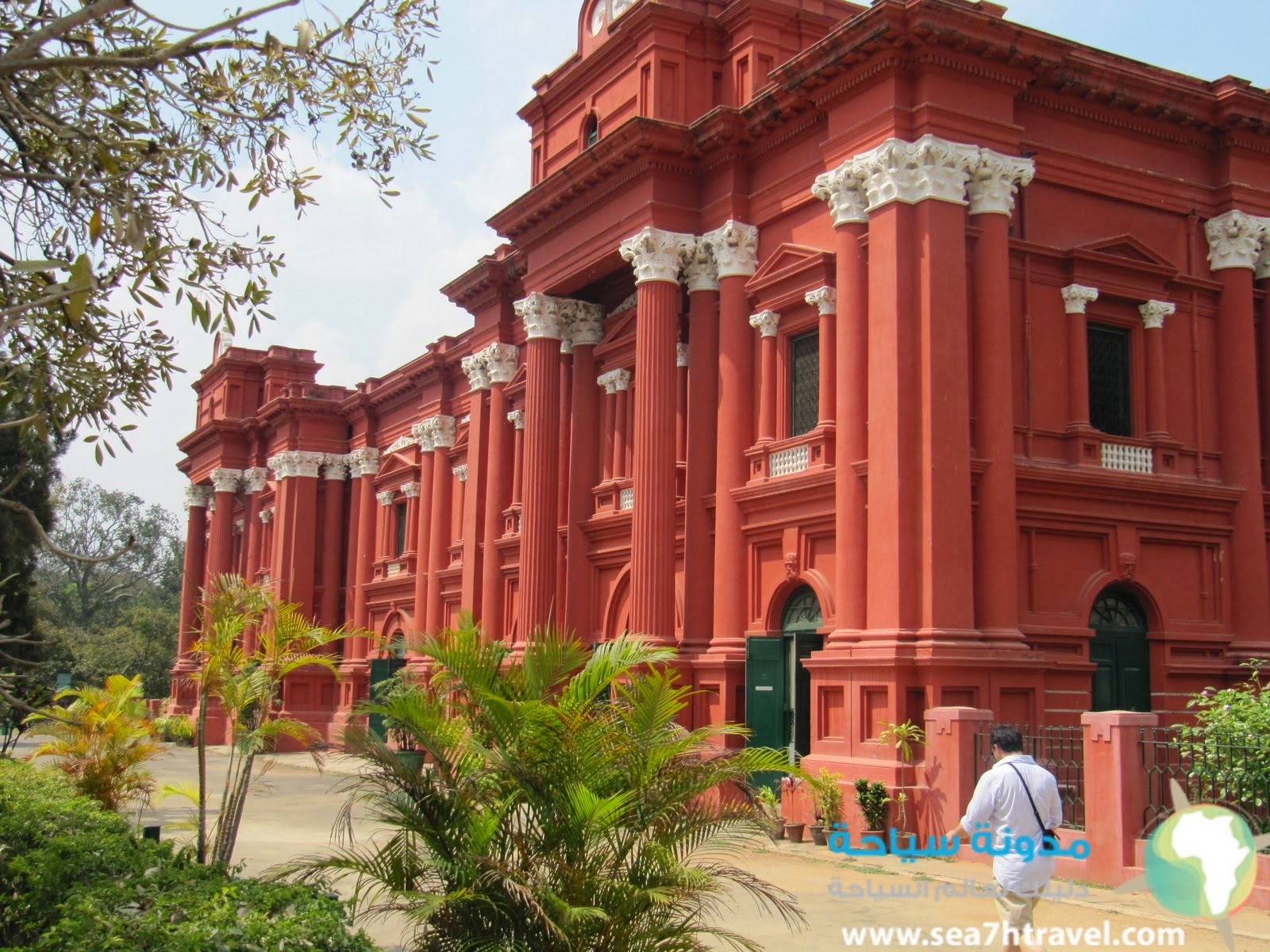 The-Government-Museum-of-Bangalore.jpg