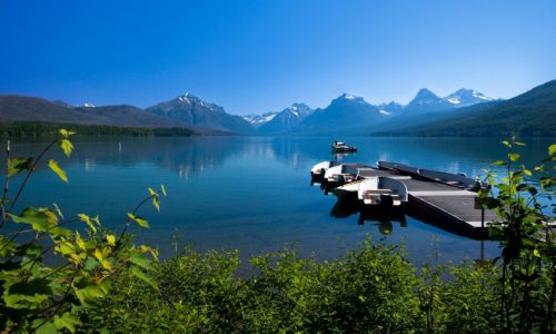 Lake-McDonald-is-the-largest-lake-in-Glacier-National-Park..jpg