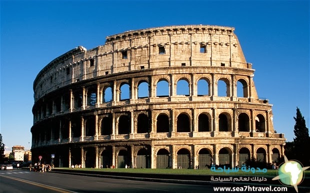 Colosseum_2412363b.jpg