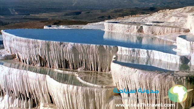 ing-Pamukkale-Springs-is-a-unique-hot-spring-baths.jpg