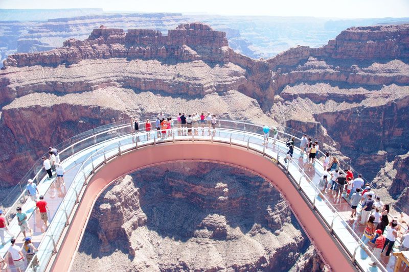 Grand-Canyon-West-and-the-Skywalk.jpg