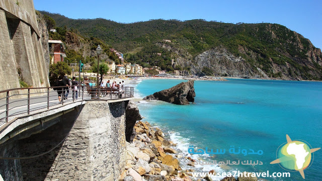 Monterosso-Beach-Amazing.jpg