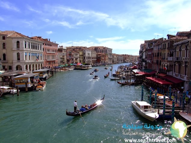 venice-italy+-river.jpg