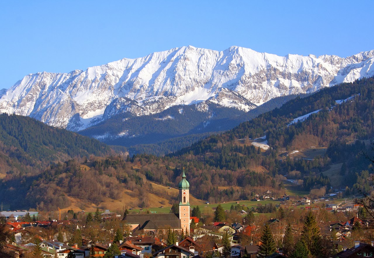 Garmisch-Partenkirchen+Germany+1208149732.jpg