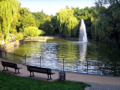 Volkspark_Berlin_Friedrichshain_Grosser_Teich.jpg