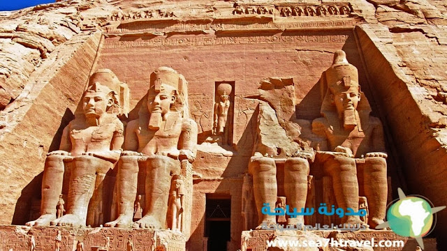 Abu-Simbel-Temple-Sculture.jpg