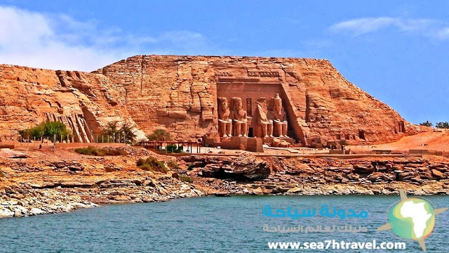 Abu-Simbel-Temple.jpg