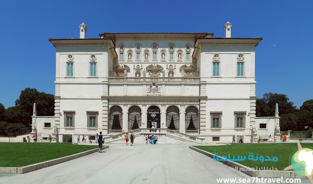 Galleria_borghese_facade.jpg