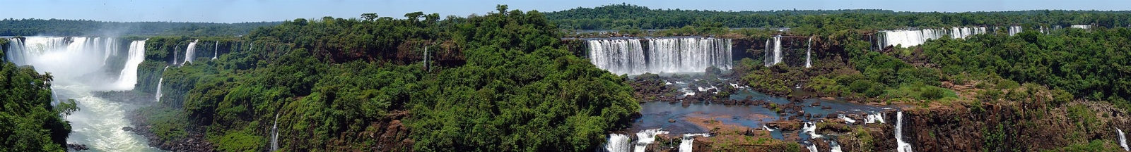 2000px-Iguazu_D%C3%A9cembre_2007_-_Panorama_1.jpg