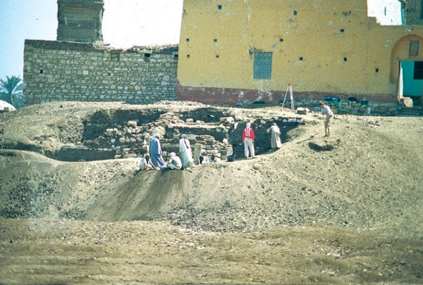 excavations_2.jpg