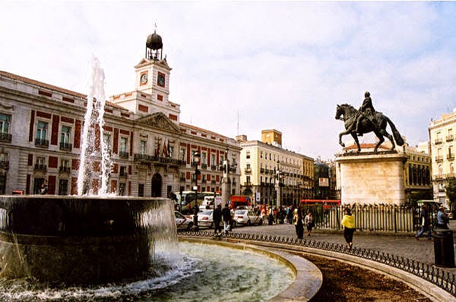 fuente-de-la-puerta-del-sol.jpg