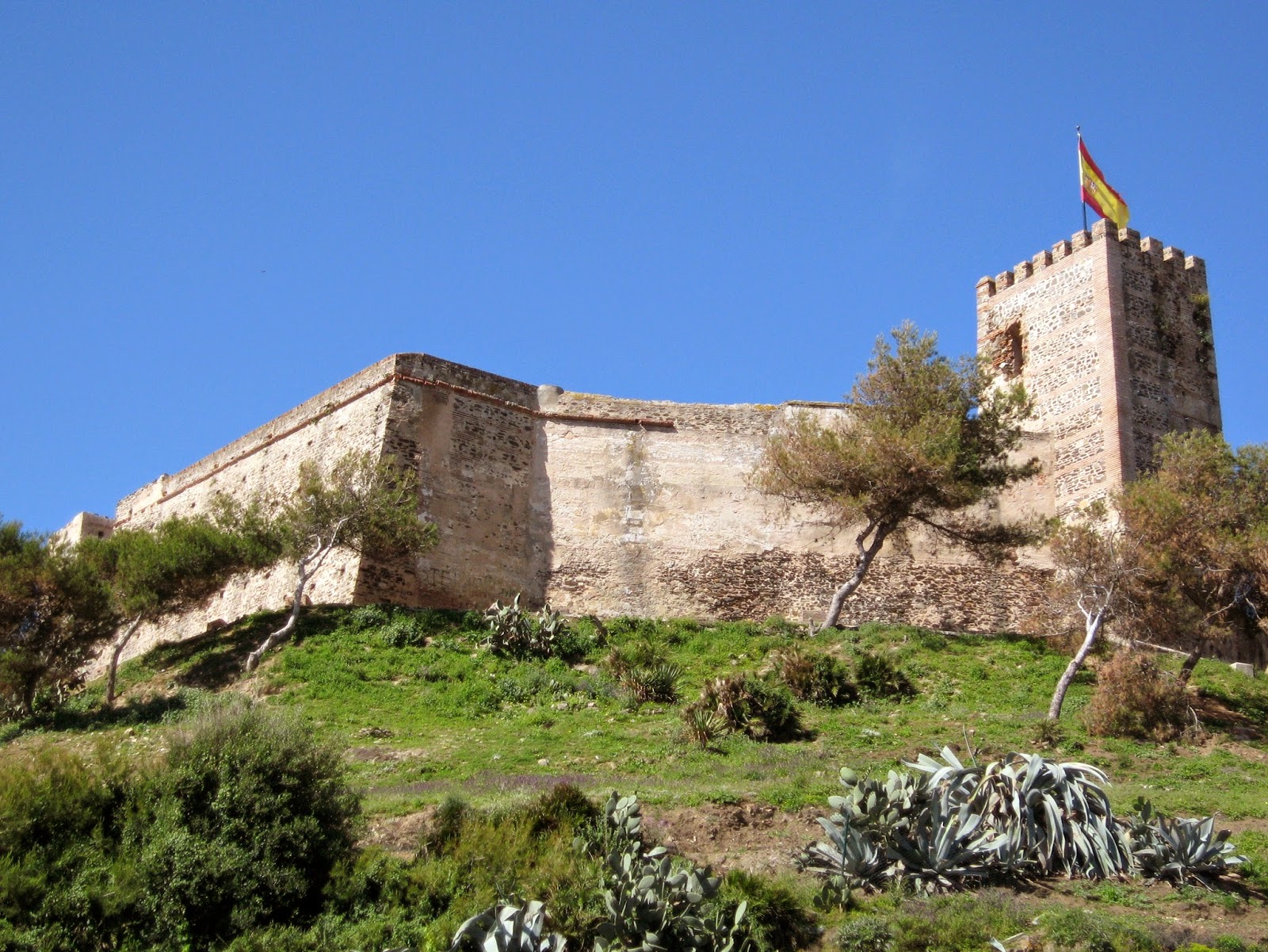 Castillo_de_Sohail_01.jpg