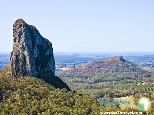 Glass-House-Mountains.jpg