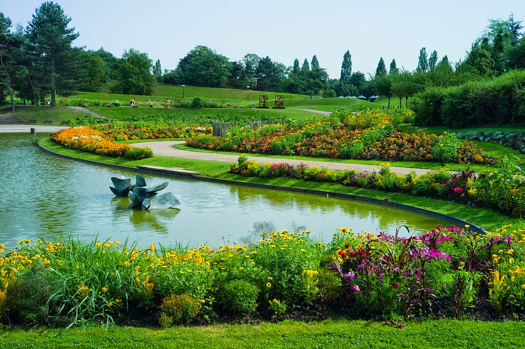 1024px-Parc_Floral_de_Paris.jpg