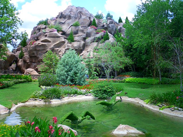 Epcotcanada.jpg