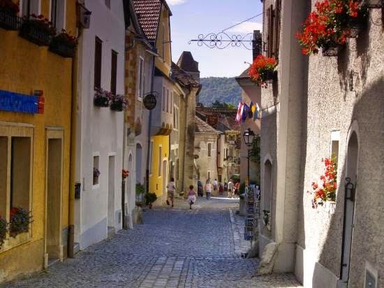 durnstein-in-der-wachau.jpg