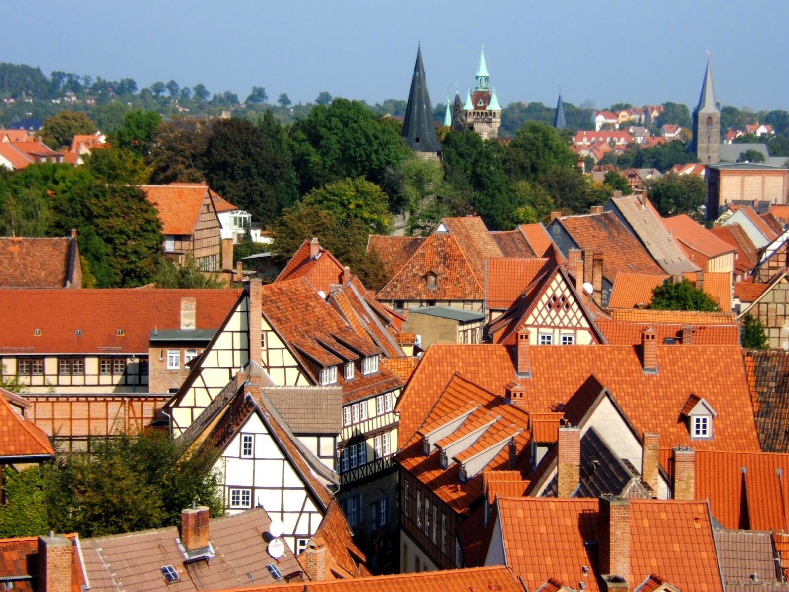 Roofs_of_Quedlinburg_Germany.jpg