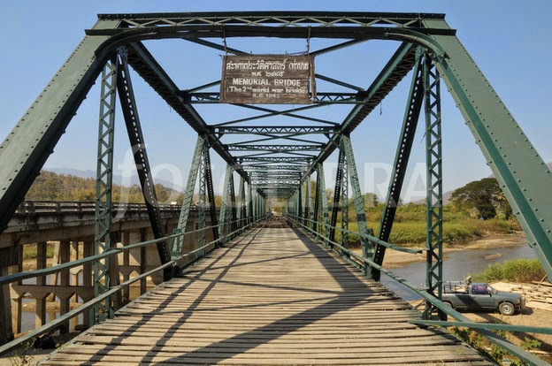 599487-ww-2-bridge-near-pai-thailand.jpg