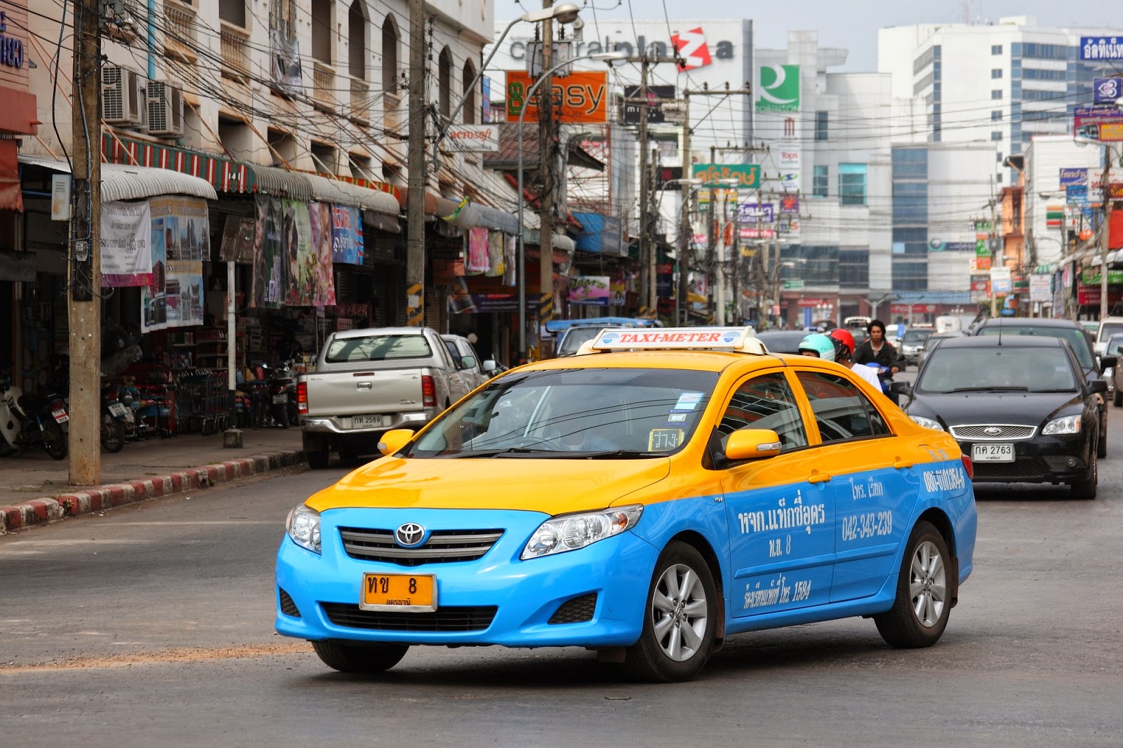 Taxi-meter_in_Udon_Thani.jpg