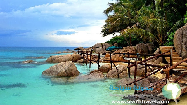 Koh-Tao-Beach.jpg