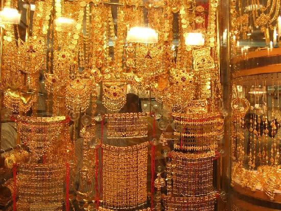 Gold-Souk-in-Deira-Dubai2.jpg