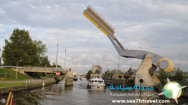 exsotic-Slauerhoffbrug-special-bridge.jpg