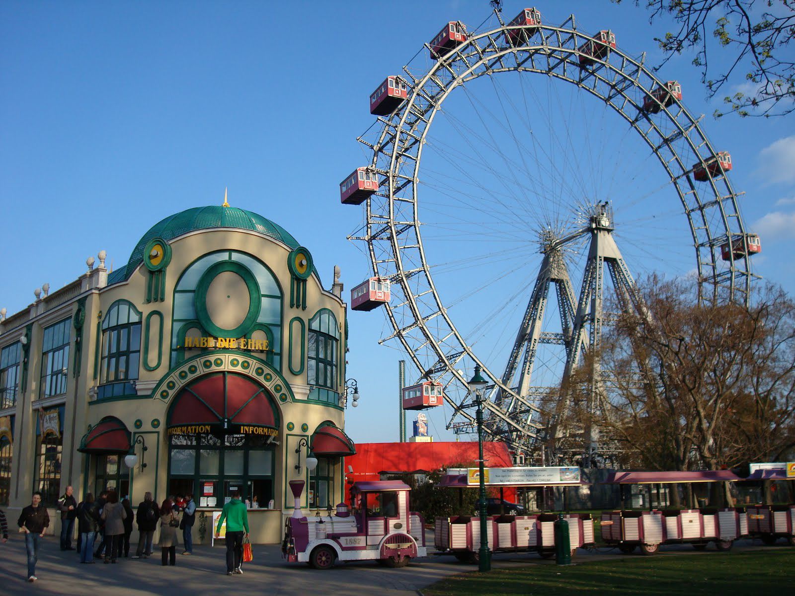 Giant-Ferris-Wheel.jpg