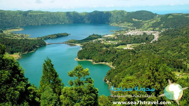 Azores-Island-Beautiful.jpg