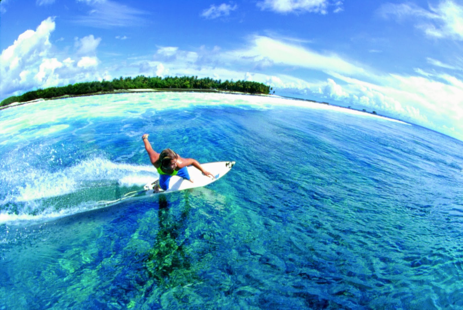 Maldives-Surfing.jpg