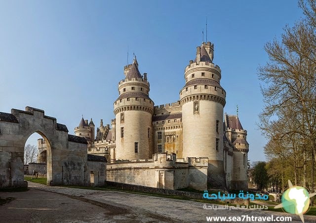 chateau_de_pierrefonds.jpg