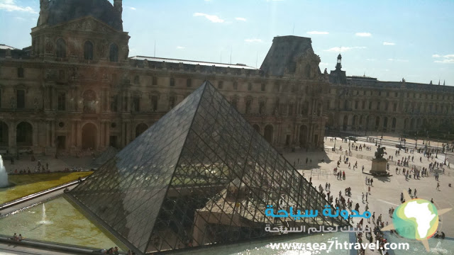 Du-Louvre-museum-in-the-worlds-largest-riview.jpg