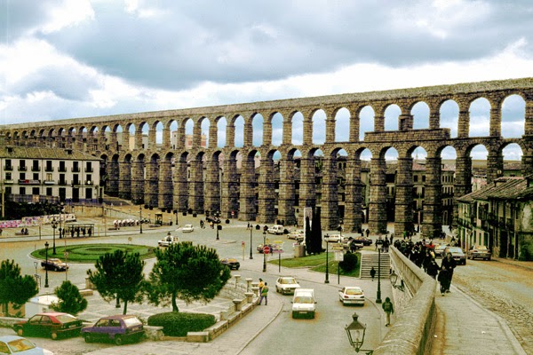 spain_segovia_aqueduct.jpg