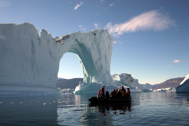 greenland_scoresby_sund_%2528c%2529_oex.jpg