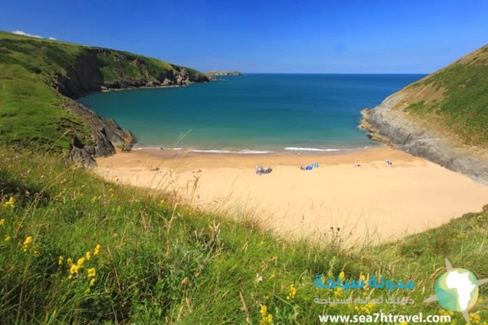 Mwnt-beach.jpg