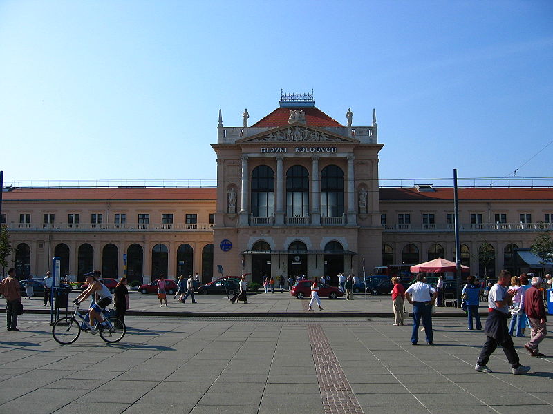 800px-Zagreb%2C_Main_Station.jpg