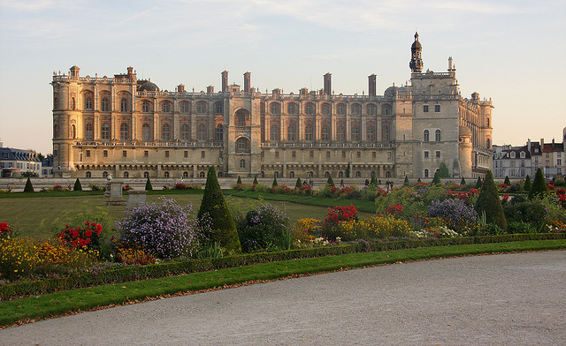 Chateau+de+Saint-Germain-en-Laye+panorama.jpg