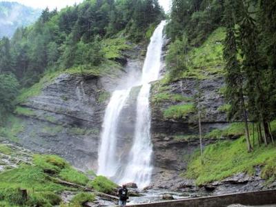 cascade-de-rouget-haute-savoie-france-21658485.jpg