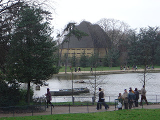 800px-Bois_de_Vincennes_DSC03761.jpg