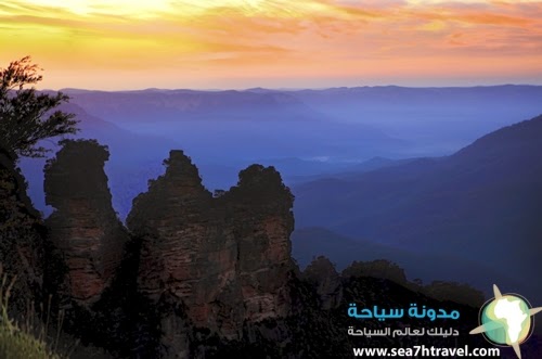 Sunrise-Over-the-Blue-Mountains.jpg