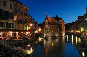 annecy-300x198.jpg